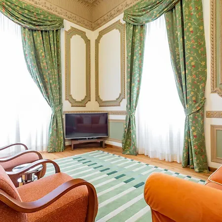 Apartment Domus Regia - Luxury Experience *