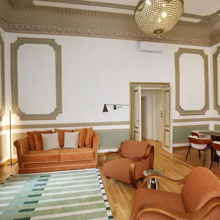 Domus Regia - Luxury Experience