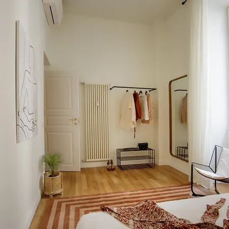Apartment Domus Regia - Luxury Experience Rome